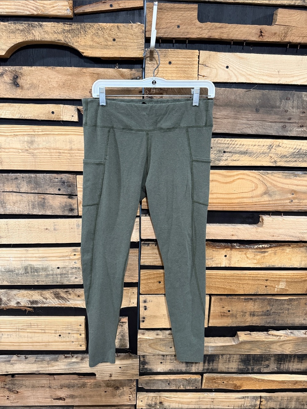 Pact Olive Green High-Waist Leggings with Side Pockets